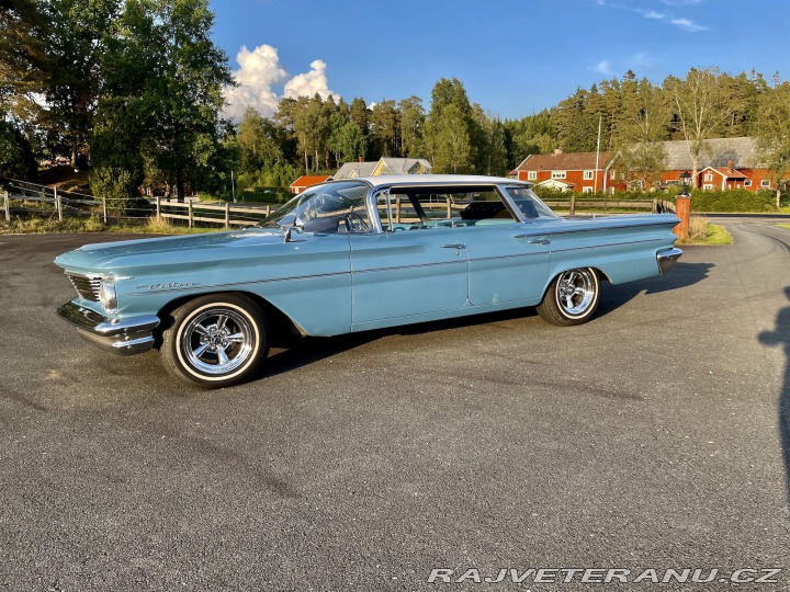 Pontiac Ostatní modely Ventura Flattop 1960