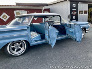 Pontiac Ostatní modely Ventura Flattop 1960