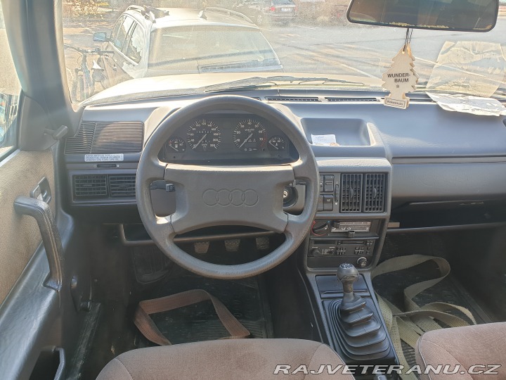 Audi 100 C3 sedan 5V 1987