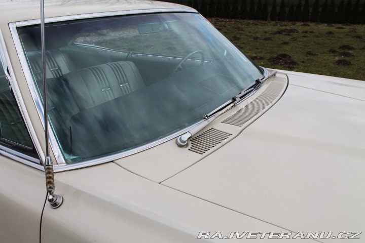 Pontiac Bonneville Coupé, originální stav 1965