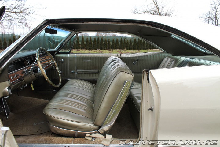 Pontiac Bonneville Coupé, originální stav 1965