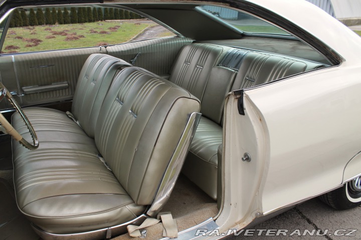 Pontiac Bonneville Coupé, originální stav 1965