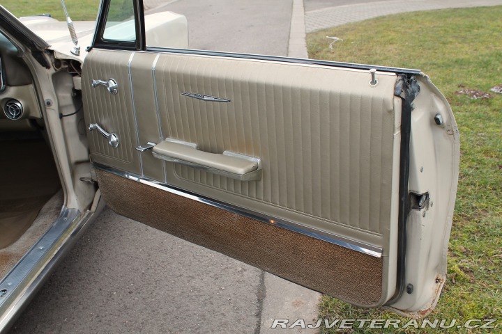 Pontiac Bonneville Coupé, originální stav 1965