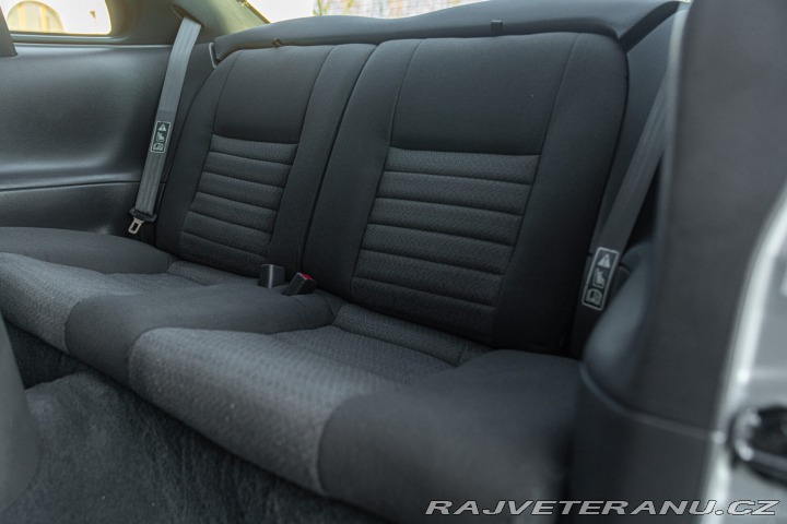 Ford Mustang GT V8 SRS 2002