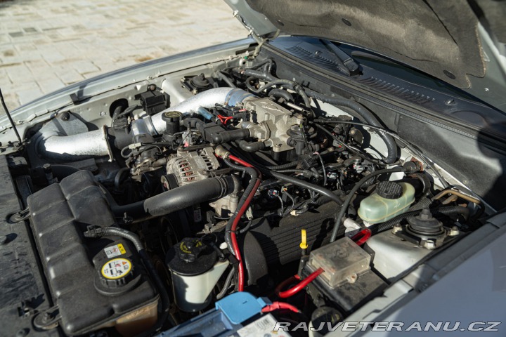 Ford Mustang GT V8 SRS 2002