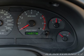 Ford Mustang GT V8 SRS 2002