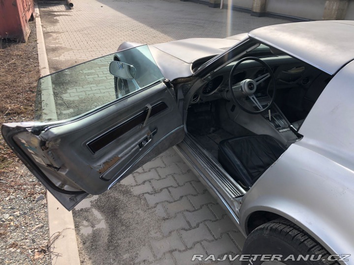 Chevrolet Corvette C3 „Stingray“ 1975