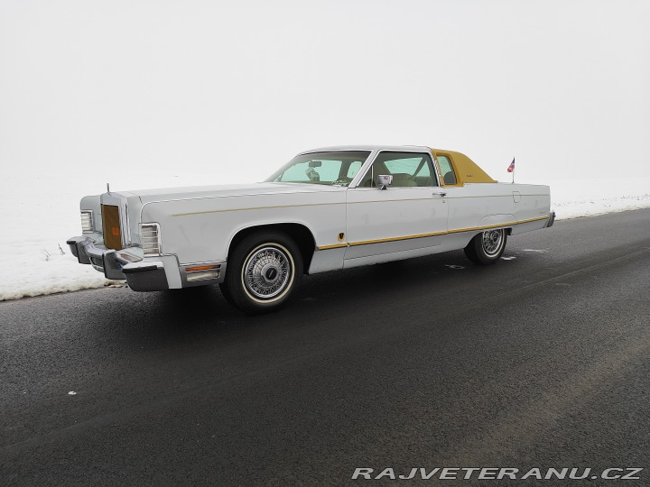 Lincoln Town Car 1977