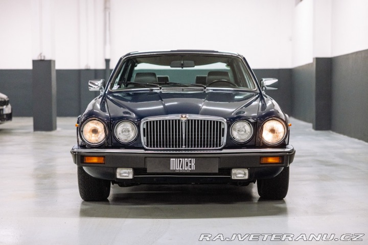 Jaguar XJ SOVEREIGN V12 1988