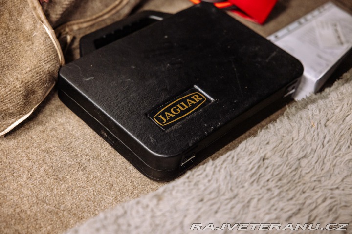 Jaguar XJ SOVEREIGN V12 1988