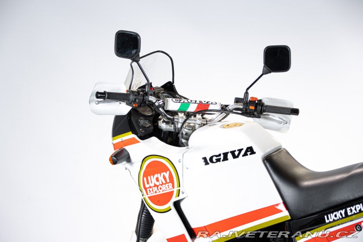 Ostatní značky Ostatní modely Cagiva ELEFANT 900 IE 1993