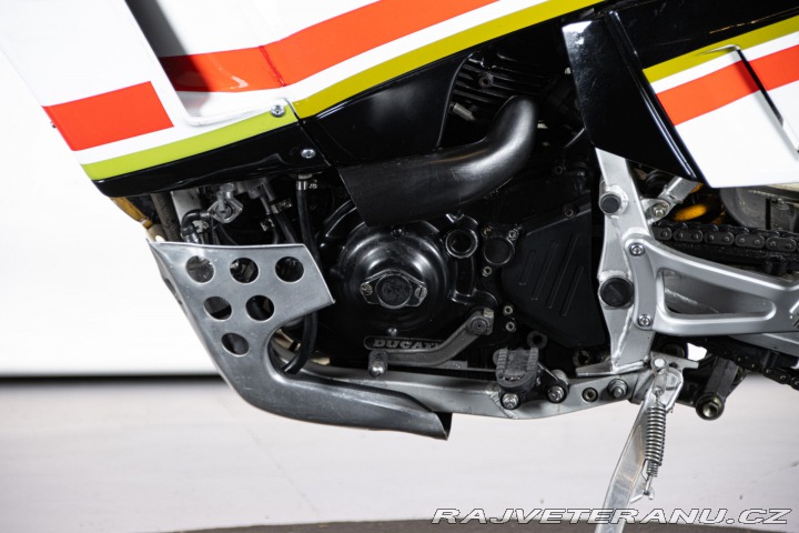 Ostatní značky Ostatní modely Cagiva ELEFANT 900 IE 1993