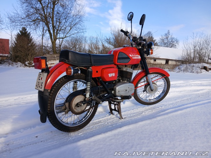 ČZ 175  1969