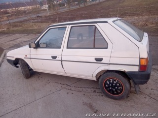 Škoda Favorit Prodám Škoda Favorit r.v. 1988