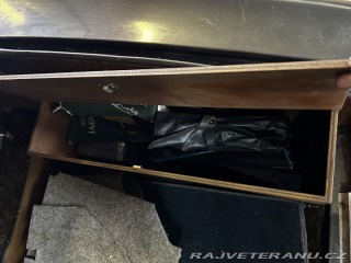 Jaguar XJ XJ6 4.2 1.serie Manual 1981