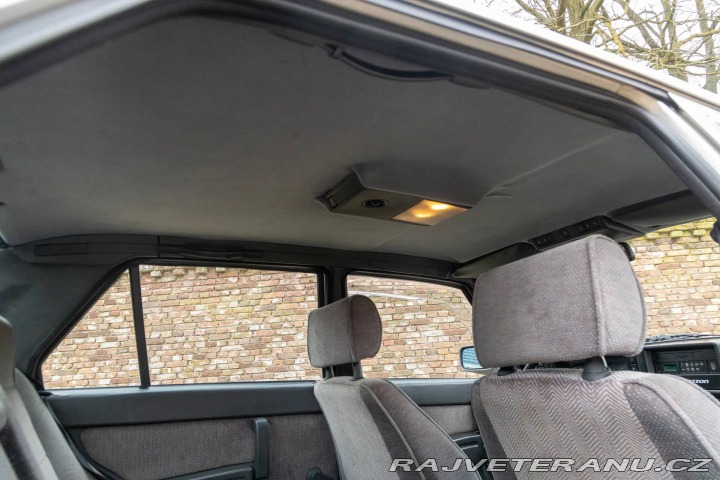 Alfa Romeo 75 2.0 Twin Spark 1988