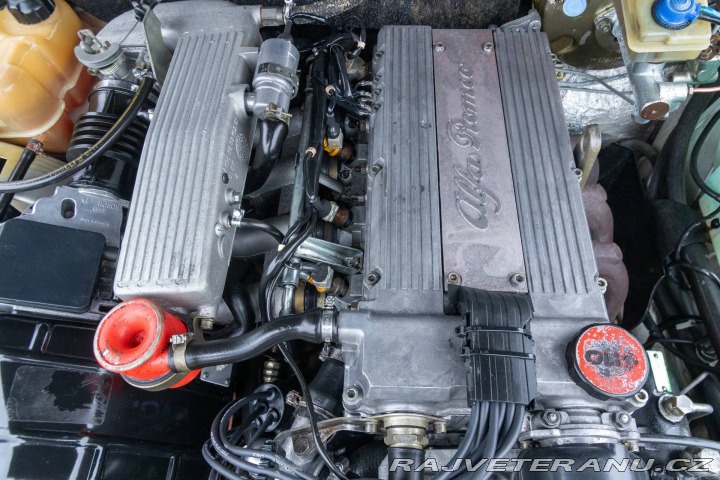 Alfa Romeo 75 2.0 Twin Spark 1988