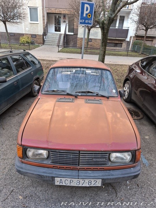 Škoda 105  1984
