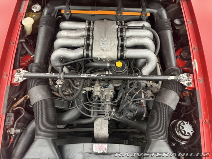 Porsche 928 S Coupe (6) 1984