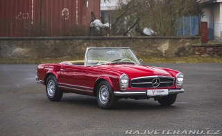   Mercedes Benz 230 SL Pagoda