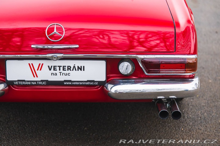 Mercedes-Benz 230 SL Pagoda 1966