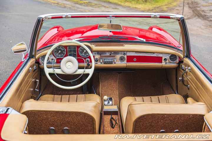 Mercedes-Benz 230 SL Pagoda 1966