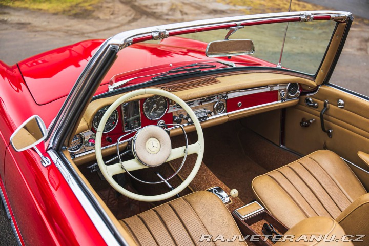 Mercedes-Benz 230 SL Pagoda 1966