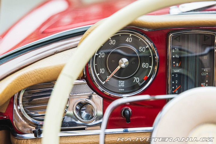 Mercedes-Benz 230 SL Pagoda 1966