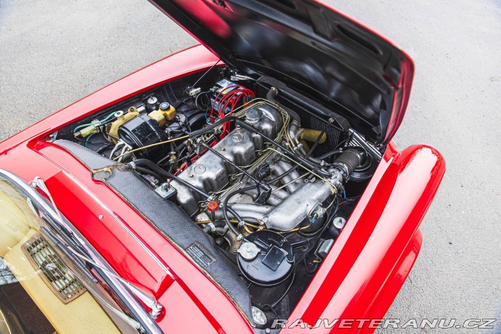 Mercedes-Benz 230 SL Pagoda 1966