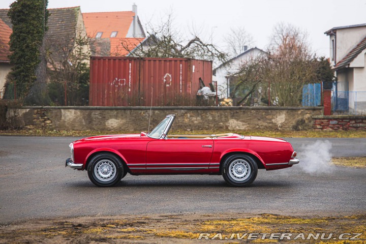 Ostatní značky Ostatní modely Mercedes Benz 230 SL Pagoda 1966