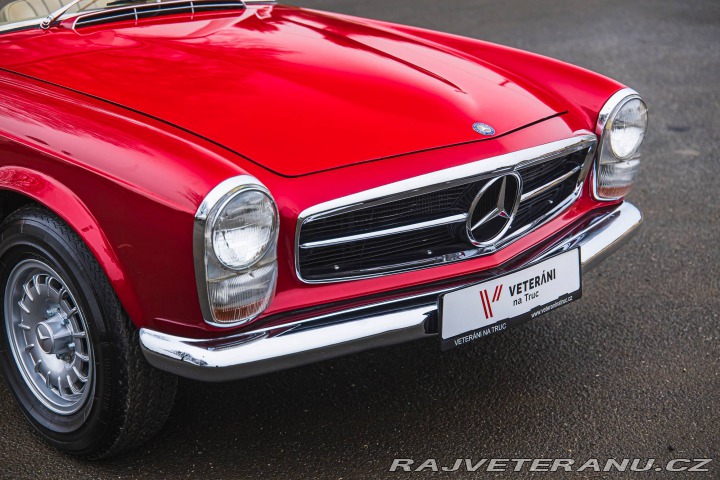 Mercedes-Benz 230 SL Pagoda 1966