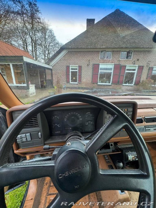 Chevrolet Ostatní modely PICK UP 2500 V8 1990