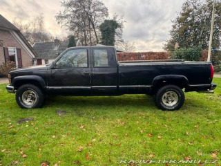 Chevrolet Ostatní modely PICK UP 2500 V8 1990
