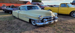 Cadillac  Hardtop Sixty-Two Coupé de Ville