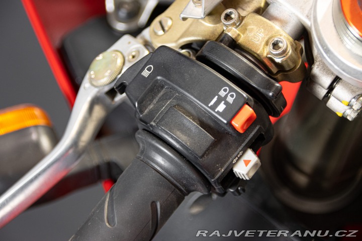 Ducati Ostatní modely 998 TESTASTRETTA 2002