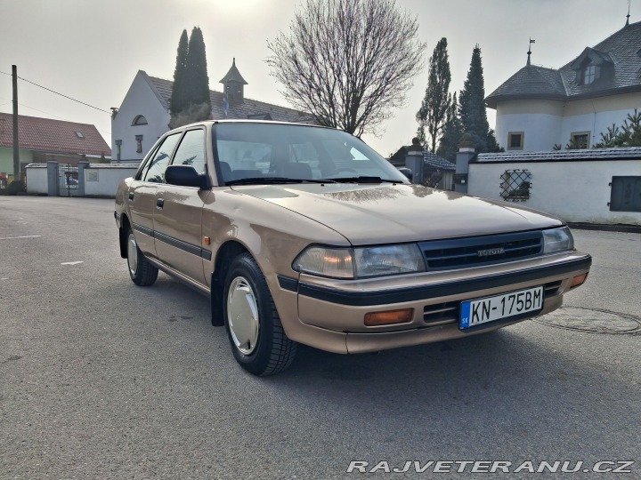 Toyota Carina Lx 1,6 66kw 1989