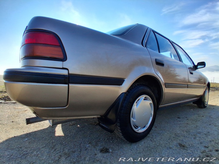 Toyota Carina Lx 1,6 66kw 1989