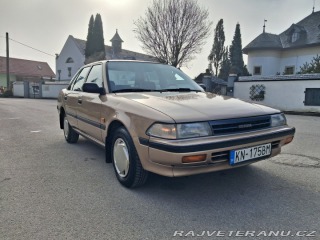 Toyota Carina Lx 1,6 66kw 1989