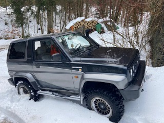 Ostatní značky Ostatní modely Daihatsu Feroza by BMW 1996