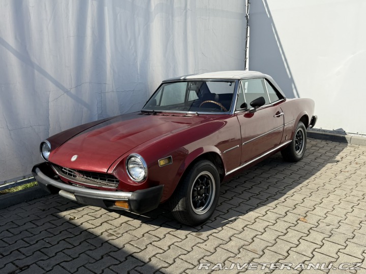 Fiat 124 Spider 1800 1976