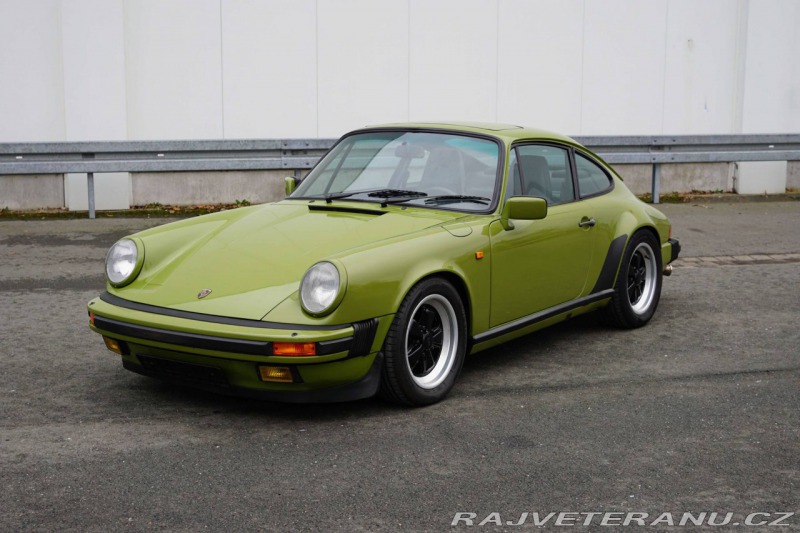 Porsche 911 Carrera 3.2