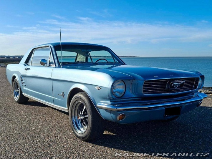 Ford Mustang Coupe 4.7 V8 C-code 1966