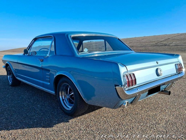 Ford Mustang Coupe 4.7 V8 C-code 1966