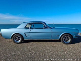 Ford Mustang Coupe 4.7 V8 C-code 1966