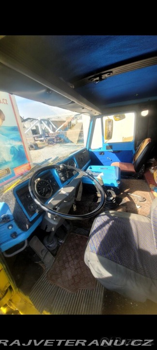 Ostatní značky Ostatní modely Liaz valník s plachtou 1989