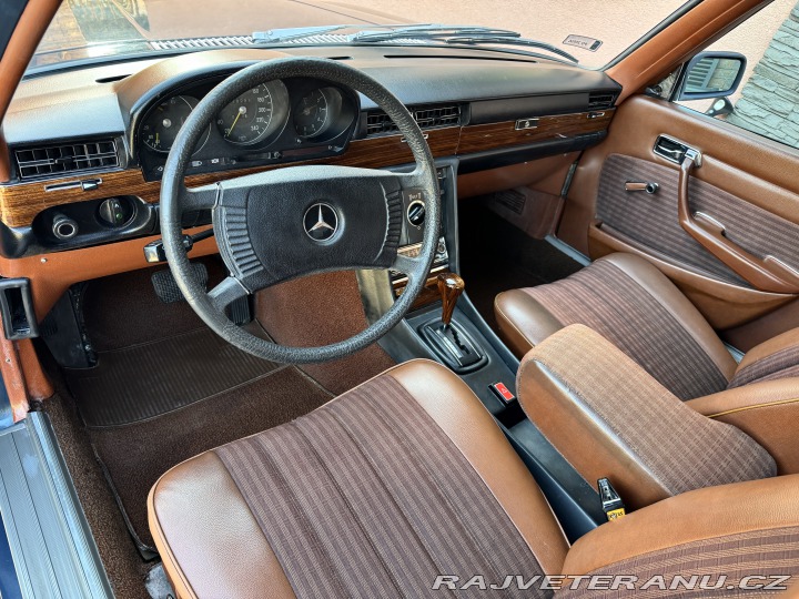 Mercedes-Benz S 280SE 136kW Automat W116 1974