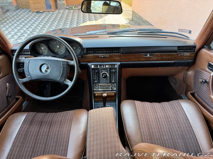 Mercedes-Benz S 280SE 136kW Automat W116 1974