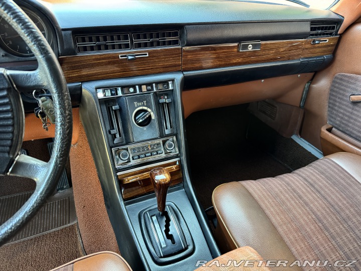 Mercedes-Benz S 280SE 136kW Automat W116 1974