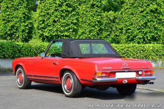 Mercedes-Benz 230 SL Pagoda 1964