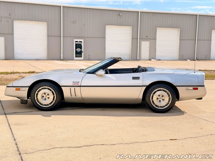 Chevrolet Corvette L98 | Manuál | 23 542 mil 1986